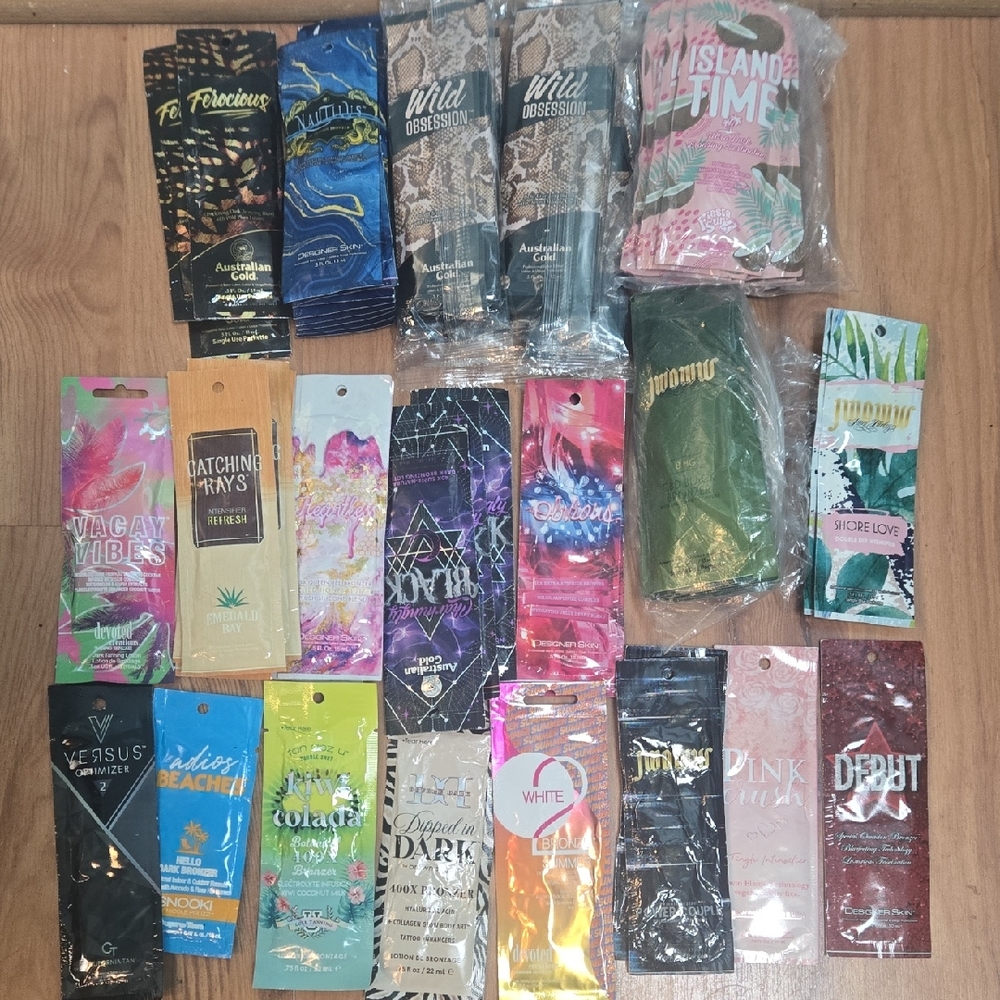 Lot Of 75 Tanning Lotion Samples